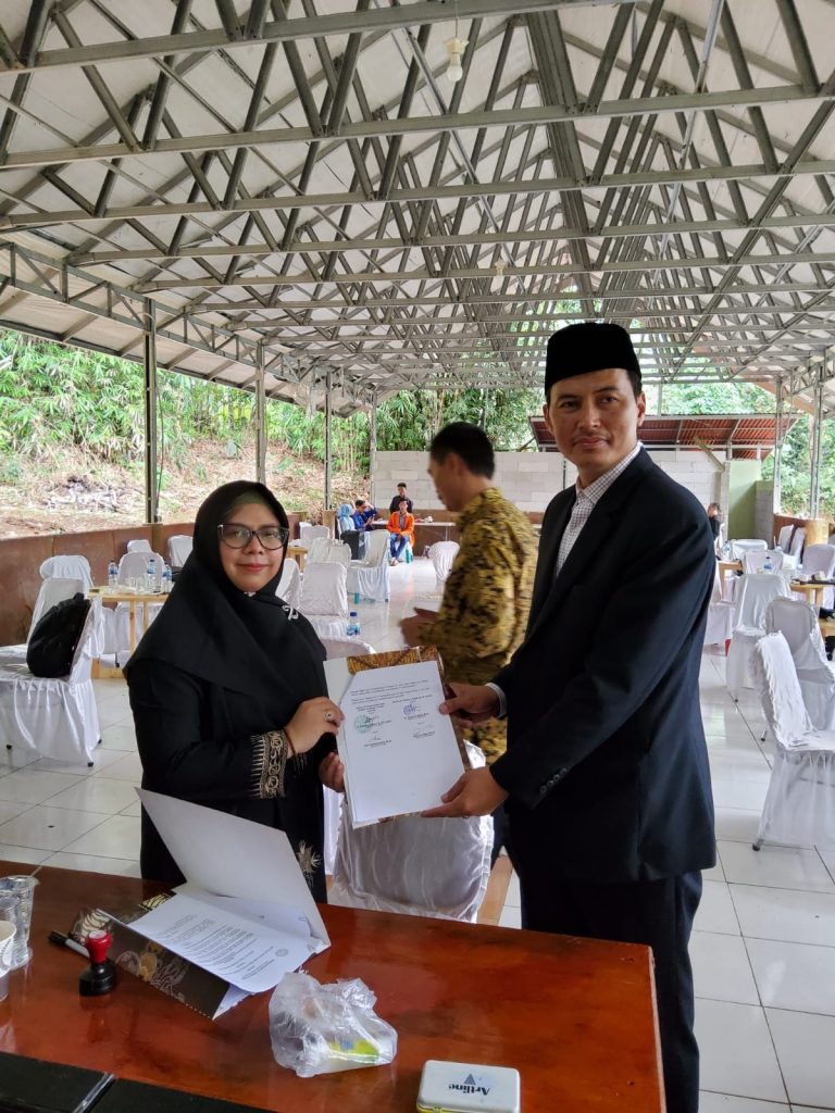 Seminar Nasional dan Petandatanganan MoU