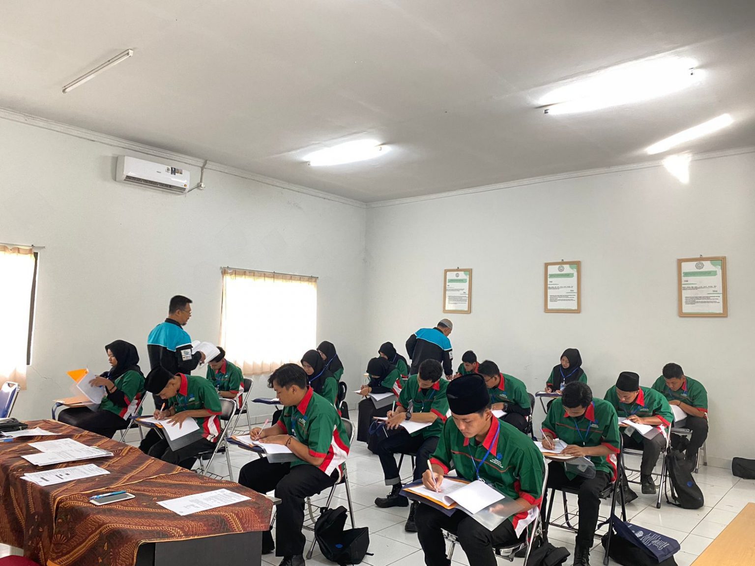 Aktivitas Mahasiswa STIF SYENTRA selama Pelatihan dari LBK Lembang