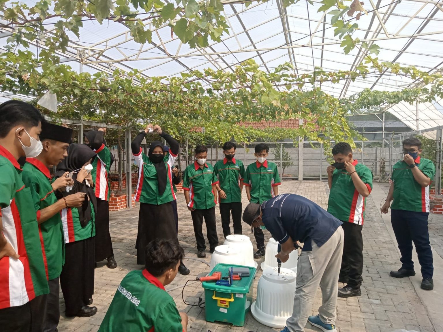 Aktivitas Mahasiswa STIF SYENTRA selama Pelatihan dari LBK Lembang