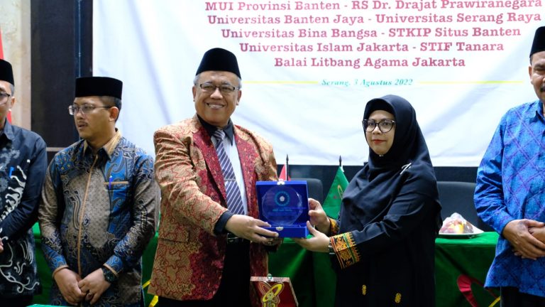 Penantanganan Nota Kesepahaman dengan UIN Banten