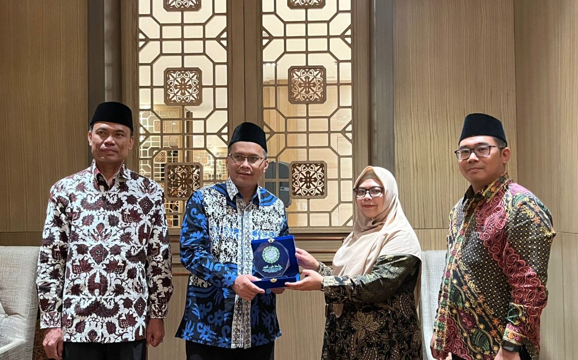 Sekolah Tinggi Ilmu Fiqih Syeikh Nawawi Tanara melakukan MoU dengan beberapa Perguruan Tinggi untuk Meningkatkan pelayanan pendidikan untuk Mahasiswa