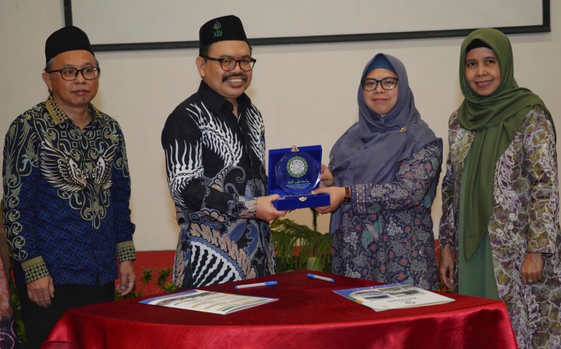 Sekolah Tinggi Ilmu Fiqih Syeikh Nawawi Tanara melakukan MoU dengan beberapa Perguruan Tinggi untuk Meningkatkan pelayanan pendidikan untuk Mahasiswa